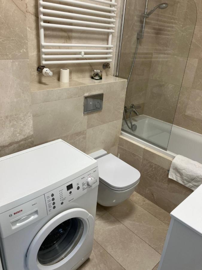 Jab Apartament Przy Klinice Business & Family Щецин Экстерьер фото